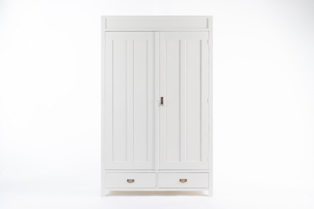 Linnenkast plage 2 210×130×57 €1140 (6204)-min