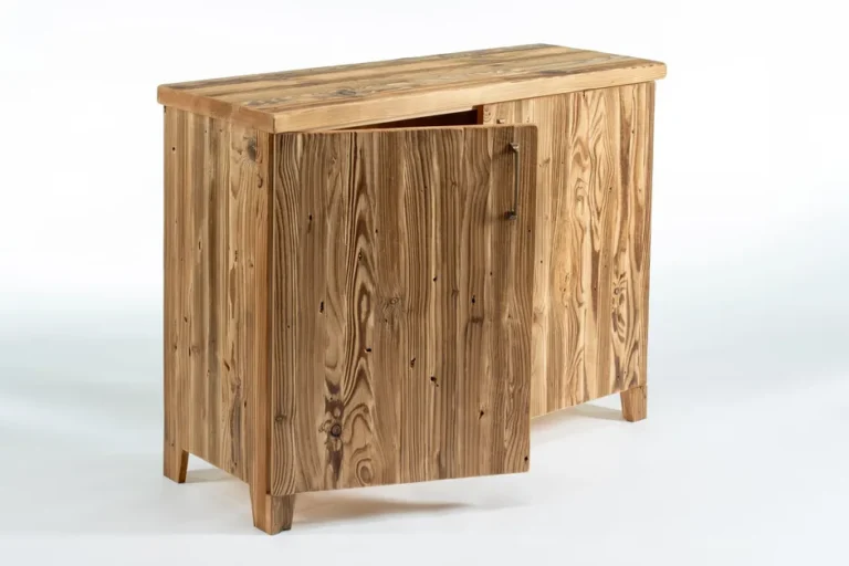 MOUNT-03-Wide_Commode-wendlpeter_0016_resultat