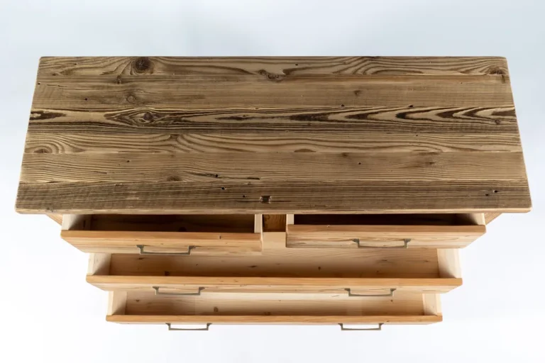 MOUNT-04-Chest_of_Drawers-wendlpeter_0013_resultat
